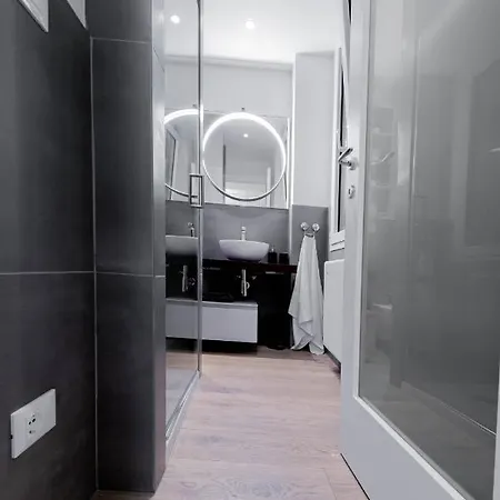 Appartement Realkasa Azeglio 60 *